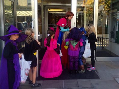 2015 Photo Gallery - Chatham Kids Club trick-or-treating in the Village of Chatham, NY 2015