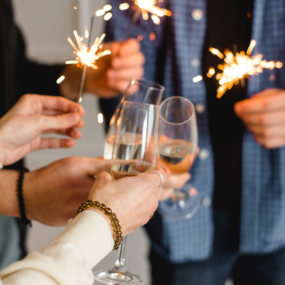 Sparklers, Champagne and fine jewelry